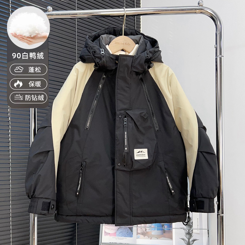 品牌童装男童拼接羽绒服