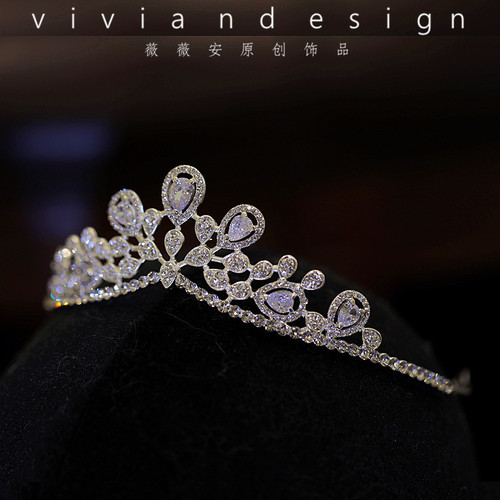 薇薇安简约水钻锆石可爱奢华皇冠