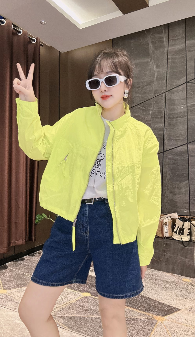 立领防晒短外套女欧货2025年新款时尚洋气百搭显瘦休闲夹克上衣潮