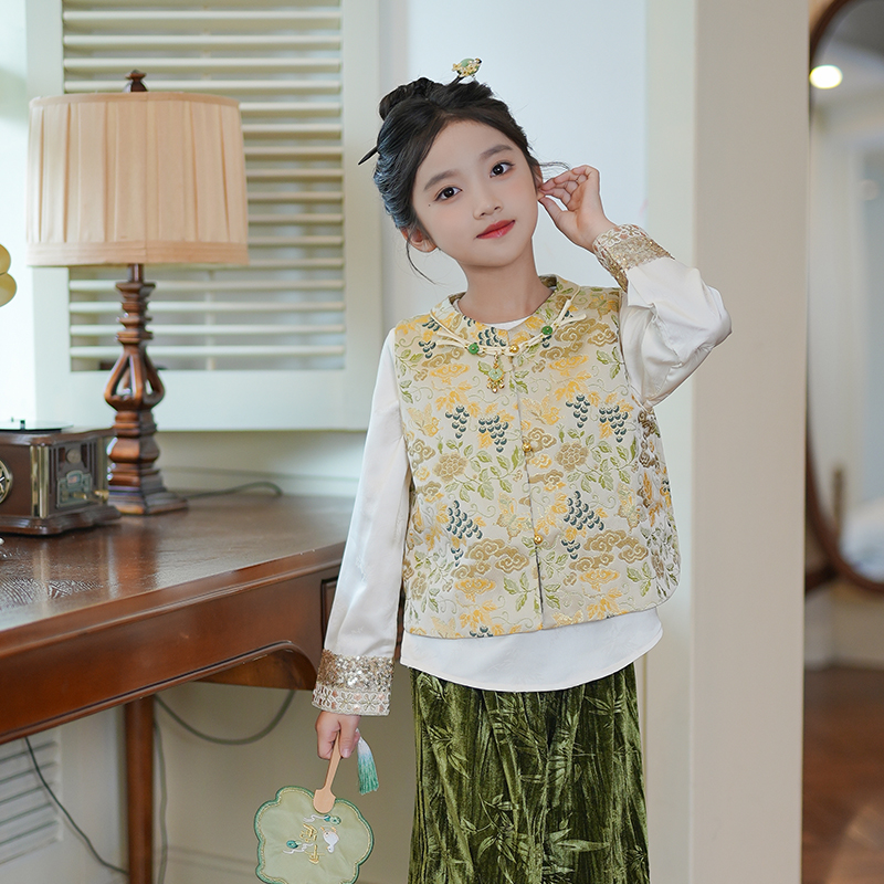 女童国风汉服新中式套装秋装2025新款小女孩马甲t恤阔腿裤两件套