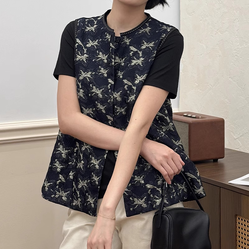 清新中式国风盘扣刺绣马甲2025新款夏季薄款休闲无袖马夹背心上衣,女装/女士精品,马夹,淘宝优惠券,粉丝福利购,淘宝优惠卷