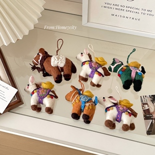 纯手工高品质羊毛毡小马挂件新年礼物精致马年包包挂饰配饰装饰