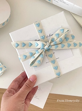 浅蓝色爱心丝带布艺织带礼物打包蝴蝶结装饰绳子刺绣爱心花艺缎带