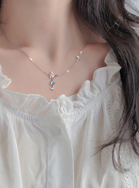 极光月光石蝴蝶项链简约