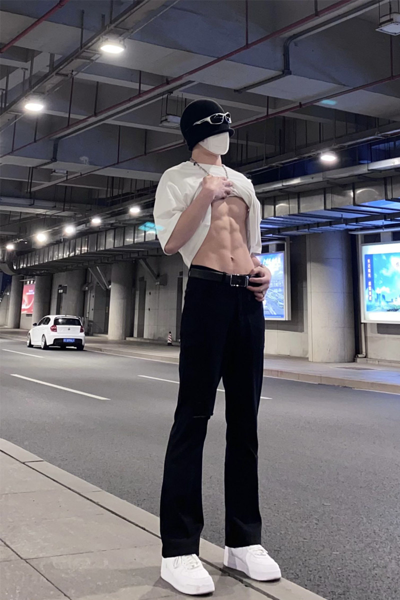 早秋美高街纯黑色弹力修身直筒大码微喇情侣牛仔裤男K860-P50图片