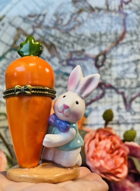 高温陶瓷摆件胡萝卜首饰盒兔子抱萝卜可爱 生日礼物摆件装饰萝卜