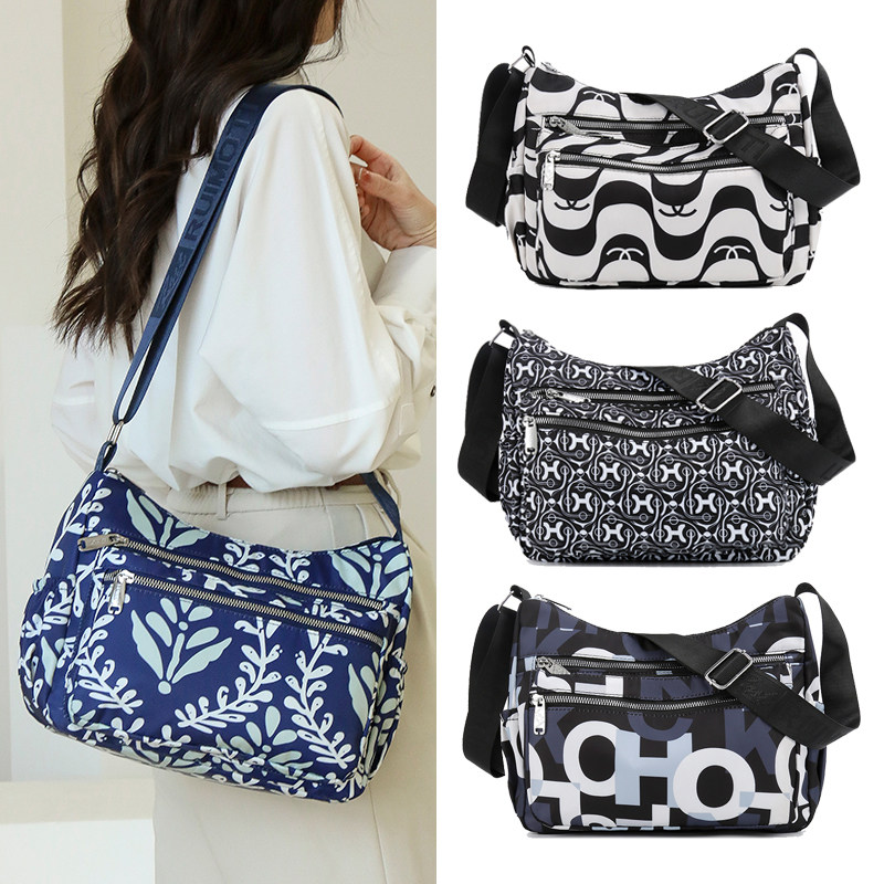 新款中年尼龙布斜挎包女多隔层时尚花包妈妈包大容量轻便单肩包女,箱包皮具/热销女包/男包,通用款女包,淘宝优惠券,粉丝福利购,淘宝优惠卷