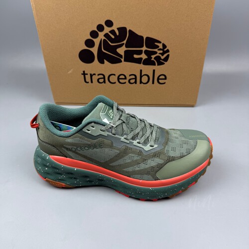 traceable透气防滑徒步鞋
