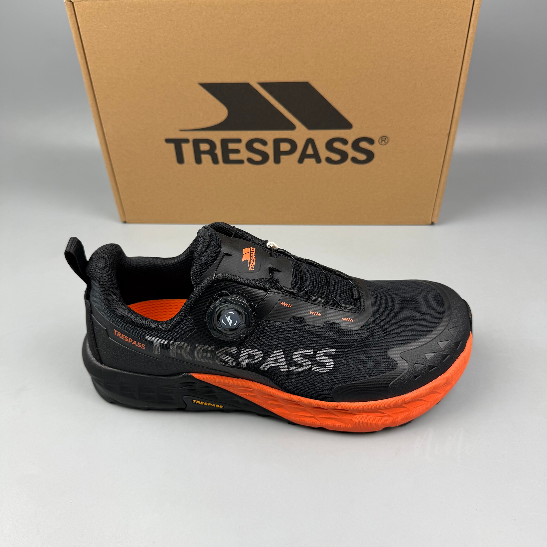 TRESPASS网面越野跑鞋轻量支撑