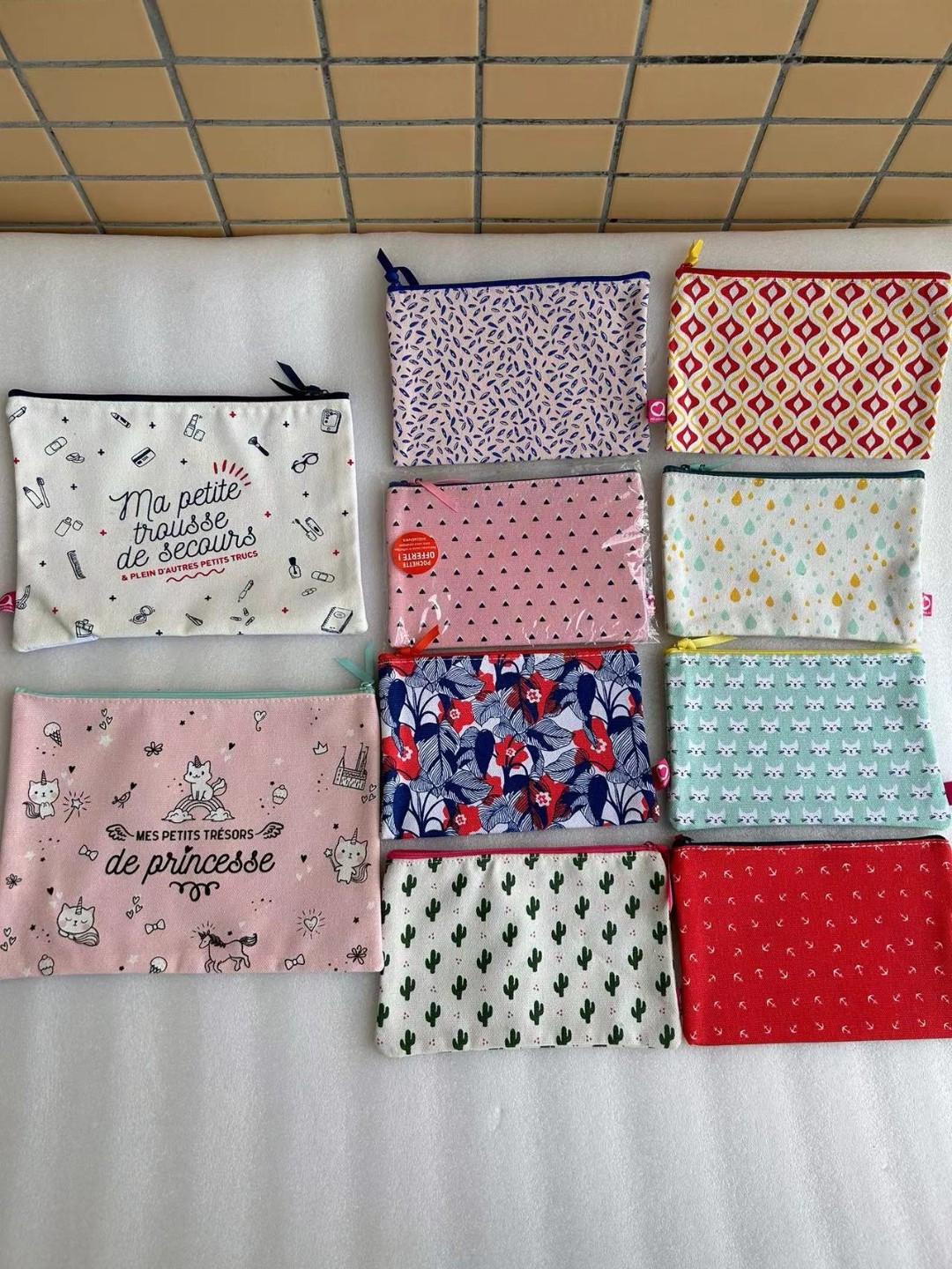 外贸尾货帆布小物件收纳袋文件票据收纳包化妆手包