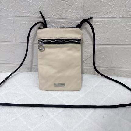 外贸西班牙pull&bear休闲防水尼龙布包百搭轻便小斜挎包手机包