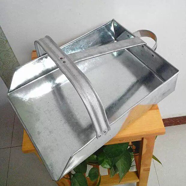 加厚铁簸箕大号畚箕白铁皮扫斗垃圾斗农用撮子粮食铲提梁簸箕斗