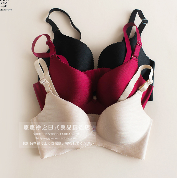 高级女士薄杯一片式无痕聚拢无钢圈文胸薄款 深V型文胸调整型内衣