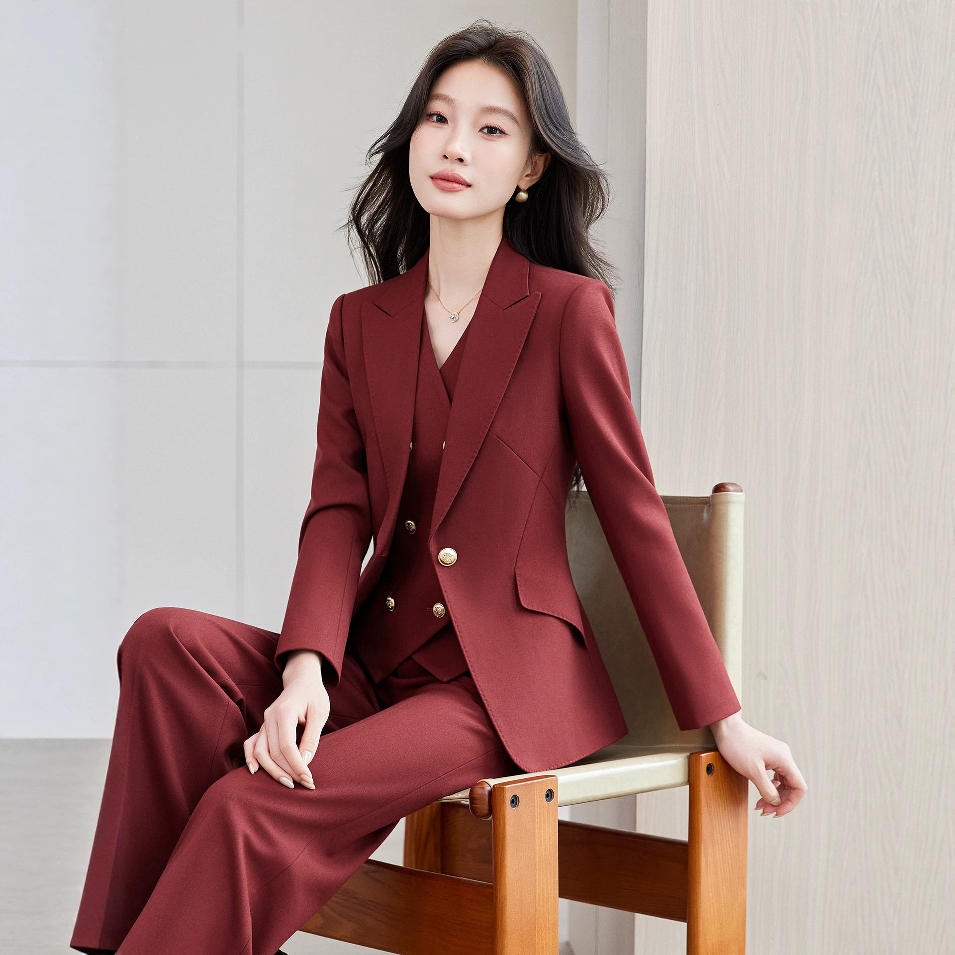 秋冬女职业西装马甲阔腿裤三件套
