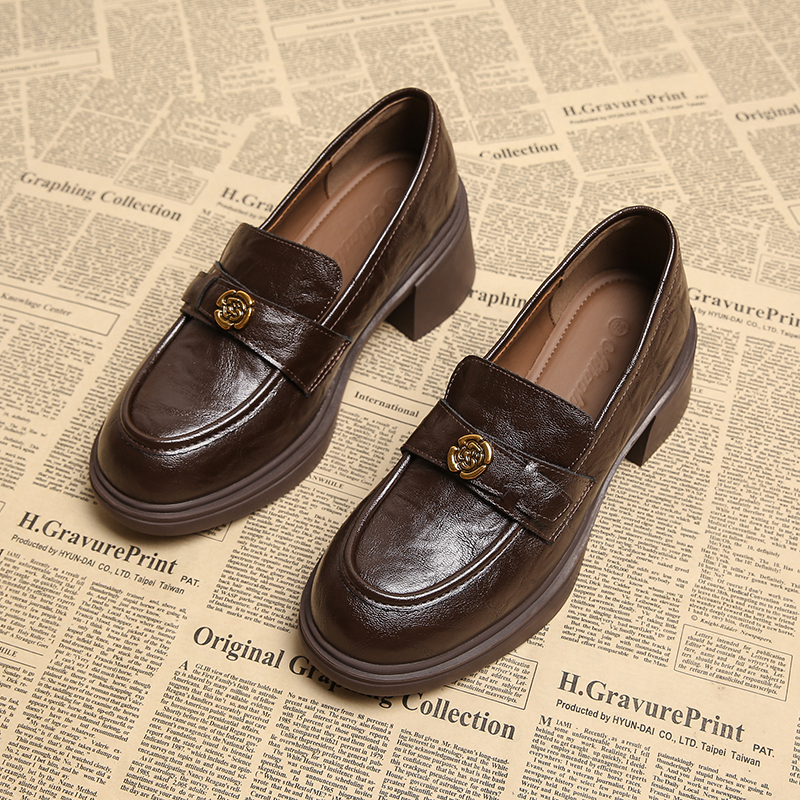 羊皮版~时尚简约复古加绒乐福单鞋女山茶花百搭粗跟一脚蹬小皮鞋