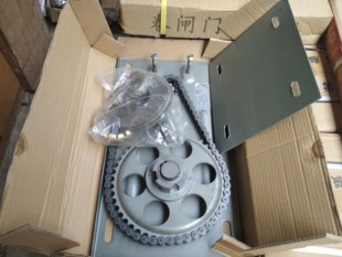 卷帘门外挂电机边板 电动卷闸门机支架板 电机卷门机附件牙盘侧板