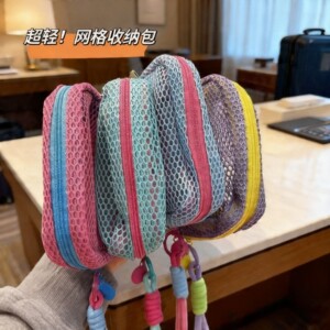 旅行收纳超轻大容量网格豆腐包