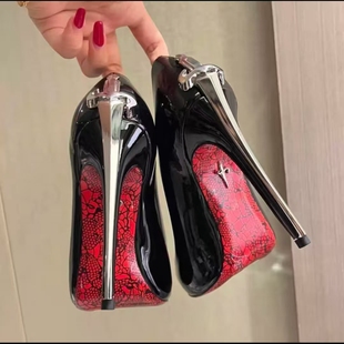 2026欧美新款银色利刃尖头红底高跟鞋黑色性感真皮绝美御姐风单鞋