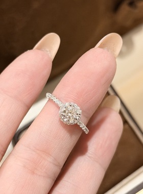 圆边镶钻经典 爆款 一克拉主钻圆钻  戒指钻戒进口925纯银 仿真钻