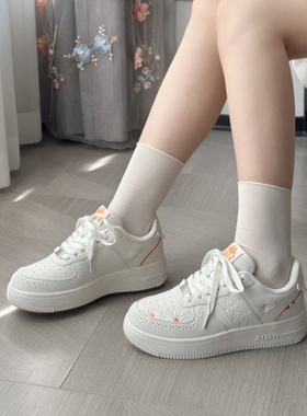 【正品】女款时尚简约百搭小白鞋低帮板鞋 K0F65CC11CZ-012