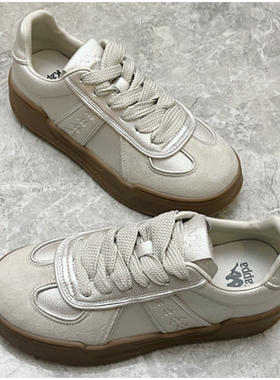 【正品】女子校园风轻盈增高德训鞋 板鞋 K0E25CC64J-171