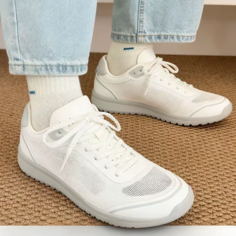 【正品】女款轻盈透气舒适百搭低帮休闲鞋 K0GW5RR17CE-1118