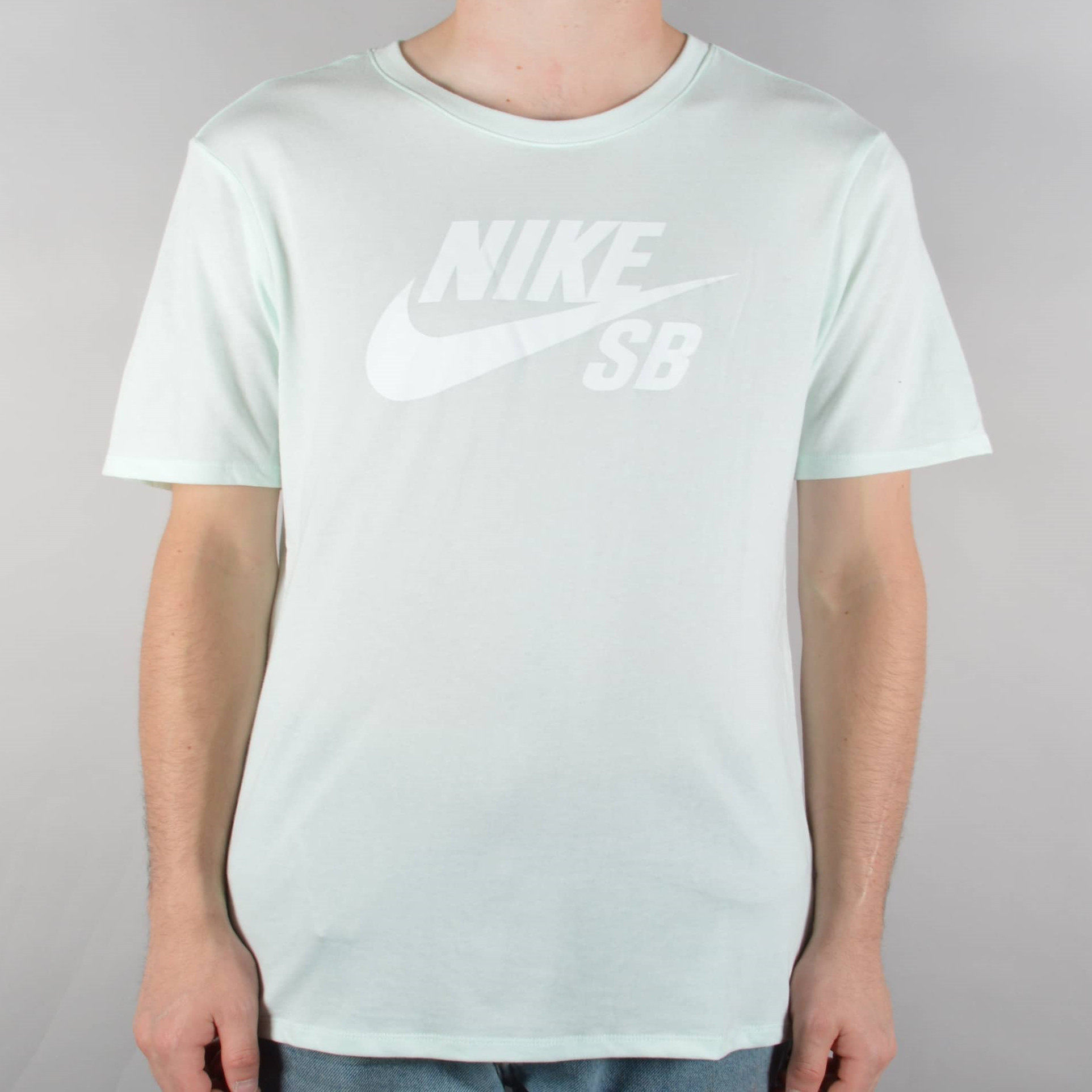 nike 耐克 sb男子透气运动休闲短袖t恤 821947-372 ac2