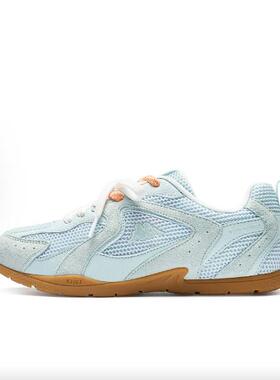 【瑕疵】女子防滑耐磨运动休闲板鞋K0FW5MM01CJ-8131