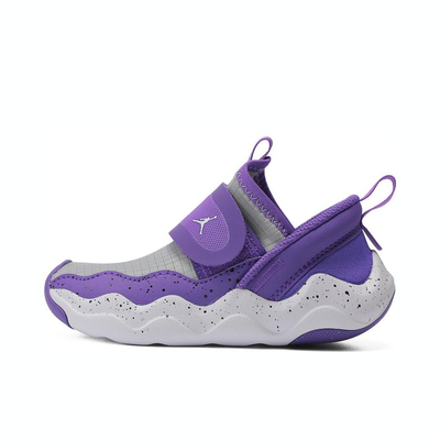 Nike/耐克中帮（帮高10-20cm)