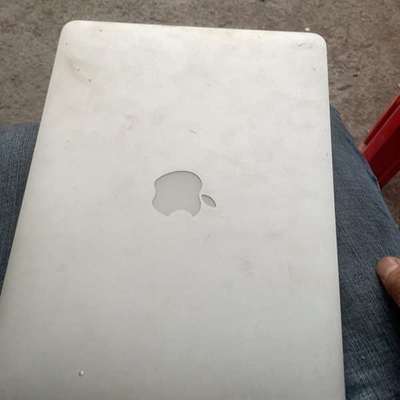 {议价}A1466 EMC2925 开机风扇转 屏幕 当配件机