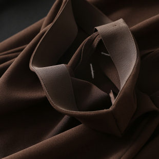 半身裙新款 优雅气质内翻折松紧高腰包臀西装 解锁职场穿搭 淘么淘