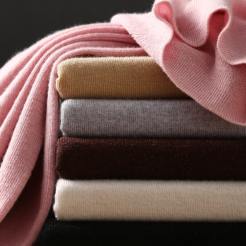 淘么淘 时髦更实穿 奢华亮丝超细美LI诺羊毛无缝一体半高领针织衫