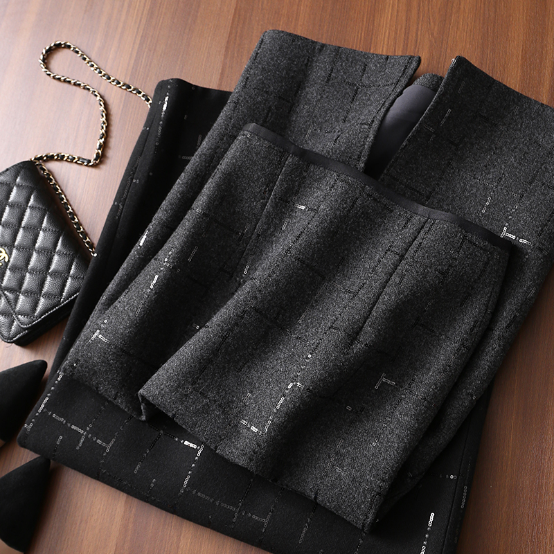 淘么淘 轻熟少女 闪耀方格亮片显瘦高腰后开叉直筒包臀毛呢半身裙