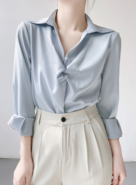 清仓反季秒杀品牌折扣店女装蓝色职业衬衫女法式气质v领长袖衬衣