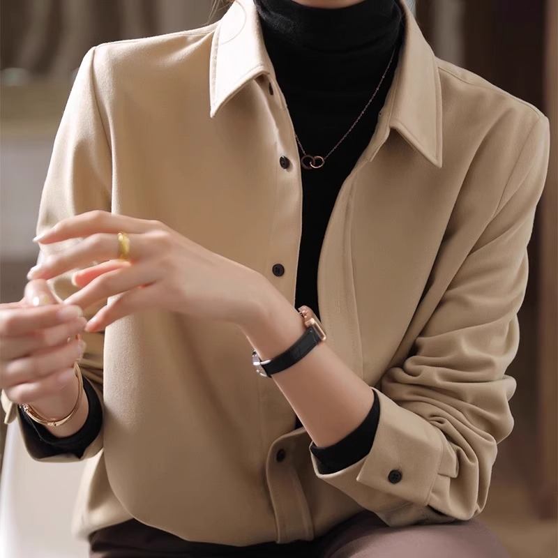 外搭高级感别致上衣叠穿衬衣