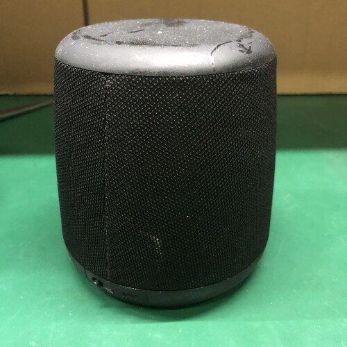 不包好坏。布艺音响。有 瑕疵粘手。diy练手玩玩