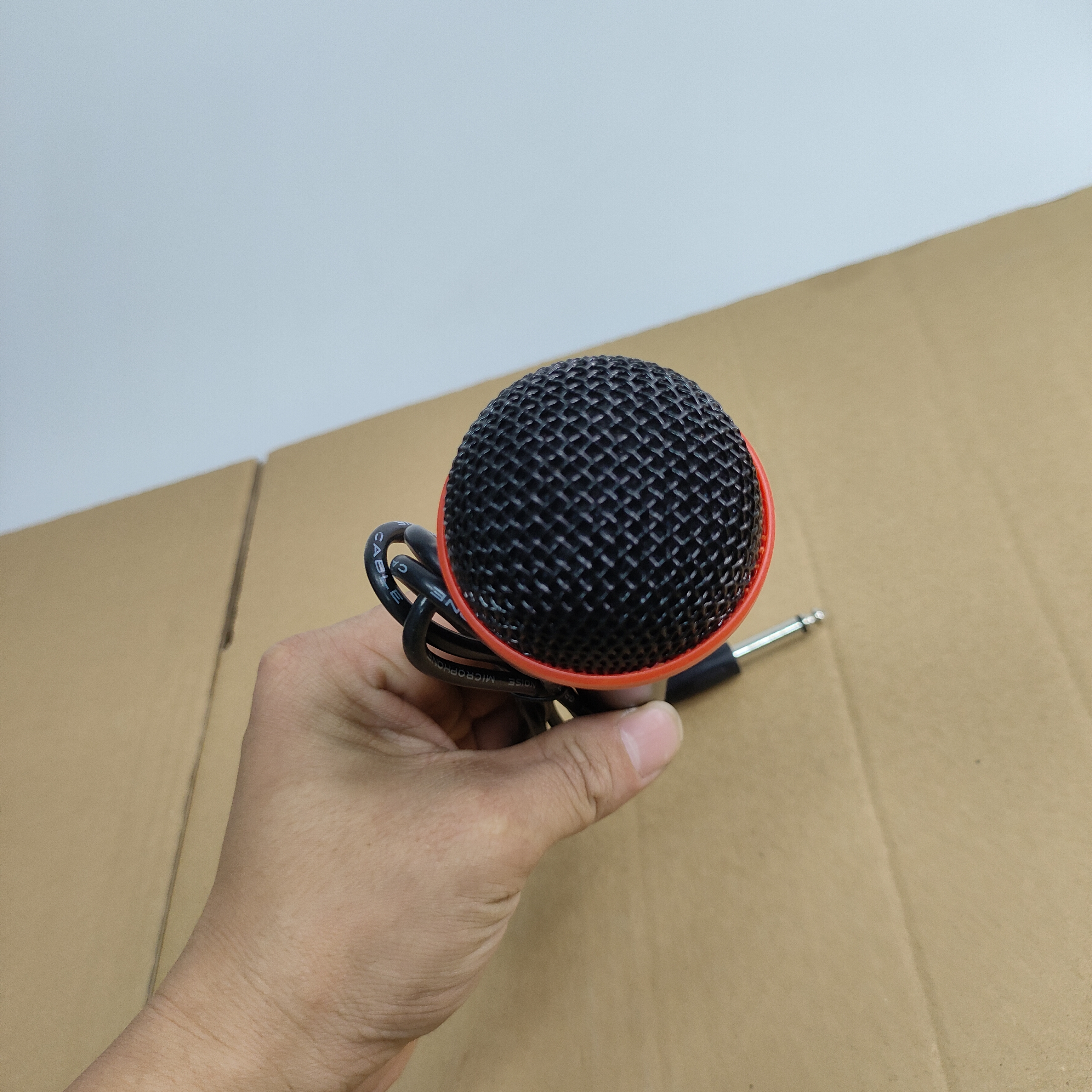 有线话筒家用唱歌手机直播连接音响功放动圈麦有线麦克风颜色混发