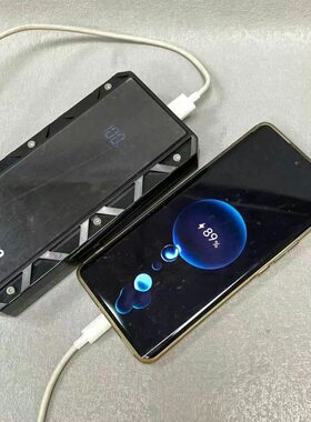 车载应急电源影巨人强起电源。没有配件，，当玩具