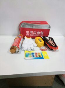 精品自驾游汽车应急工具套装急救包车载用应急包救援包汽车用品