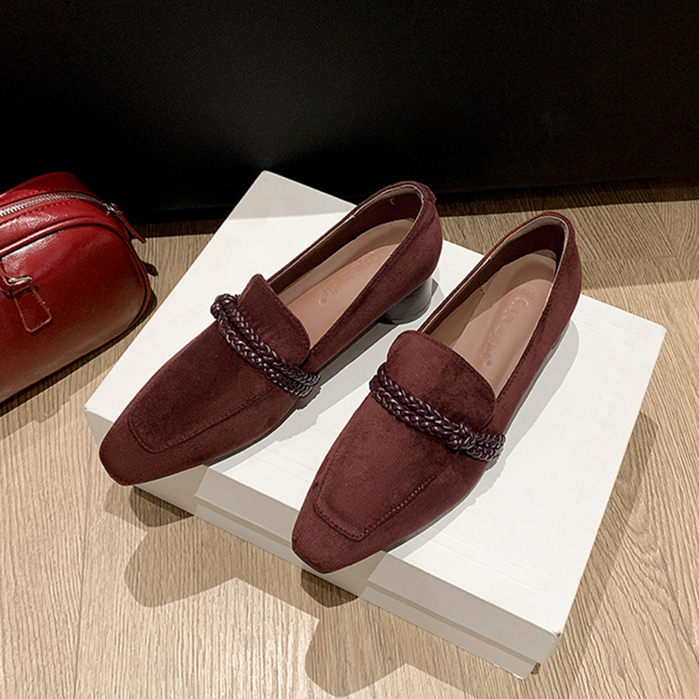 英伦风小皮鞋女通勤单鞋