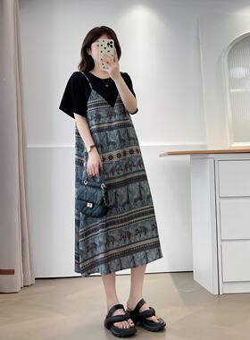 大码女装圆领拼接小鹿印花连衣裙