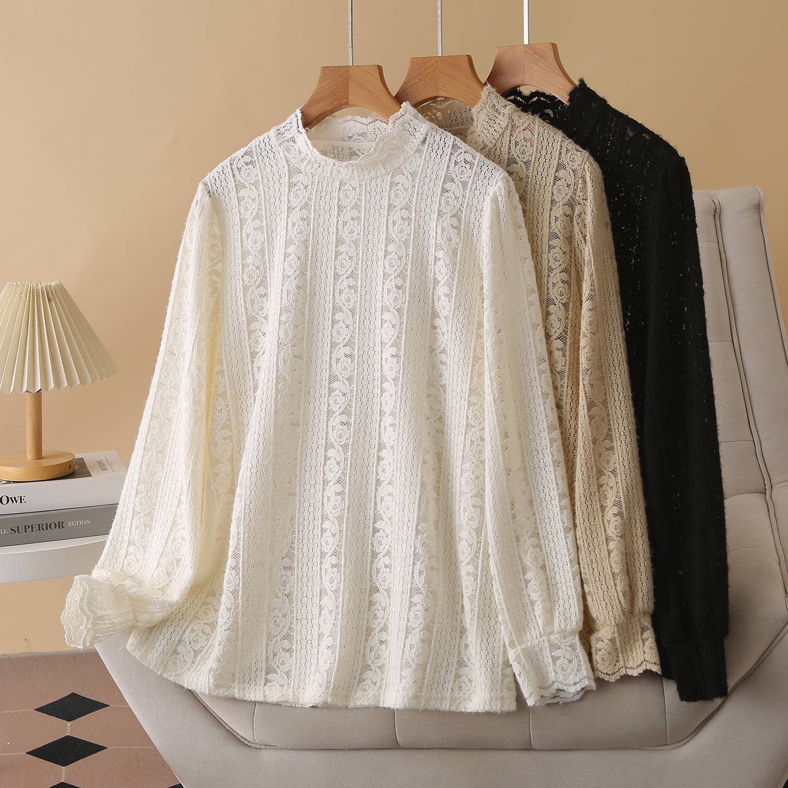 大码蕾丝衫半高领钩花镂空t恤