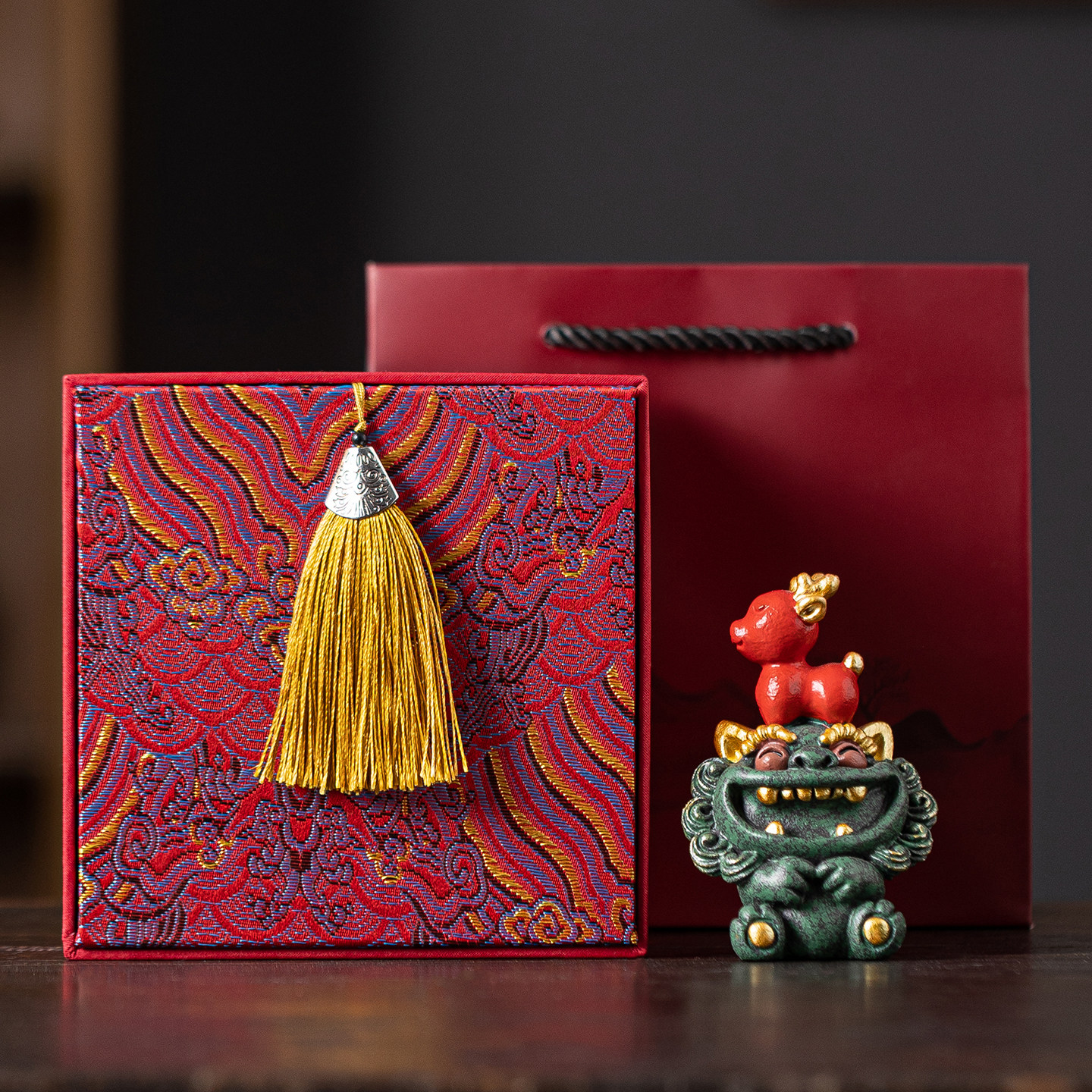 国潮指鹿为马招财桌面摆件家居装饰工艺品可爱风狮爷文创礼品盒装,家居饰品,桌面摆件,淘宝优惠券,粉丝福利购,淘宝优惠卷