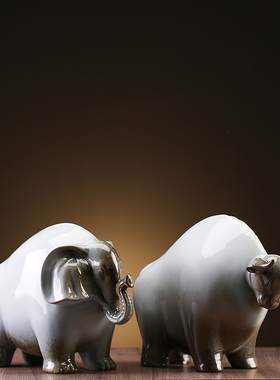 创意十二生肖摆件陶瓷家居客厅办公室酒柜玄关桌面饰品三羊开泰