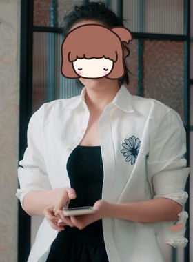 亲爱的仇敌高叶罗曼同款白色菊花印花衬衫女2025新款衬衣外套上衣