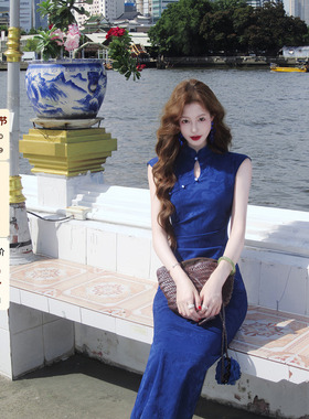 吃绿色菜【岚语】去年1w+销量无袖褶皱收腰蓝色新中式旗袍连衣裙