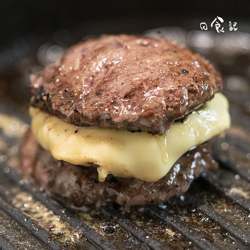 日食记 华牧鲜安格斯雪花牛肉饼80g*6片早餐汉堡谷饲纯牛肉饼