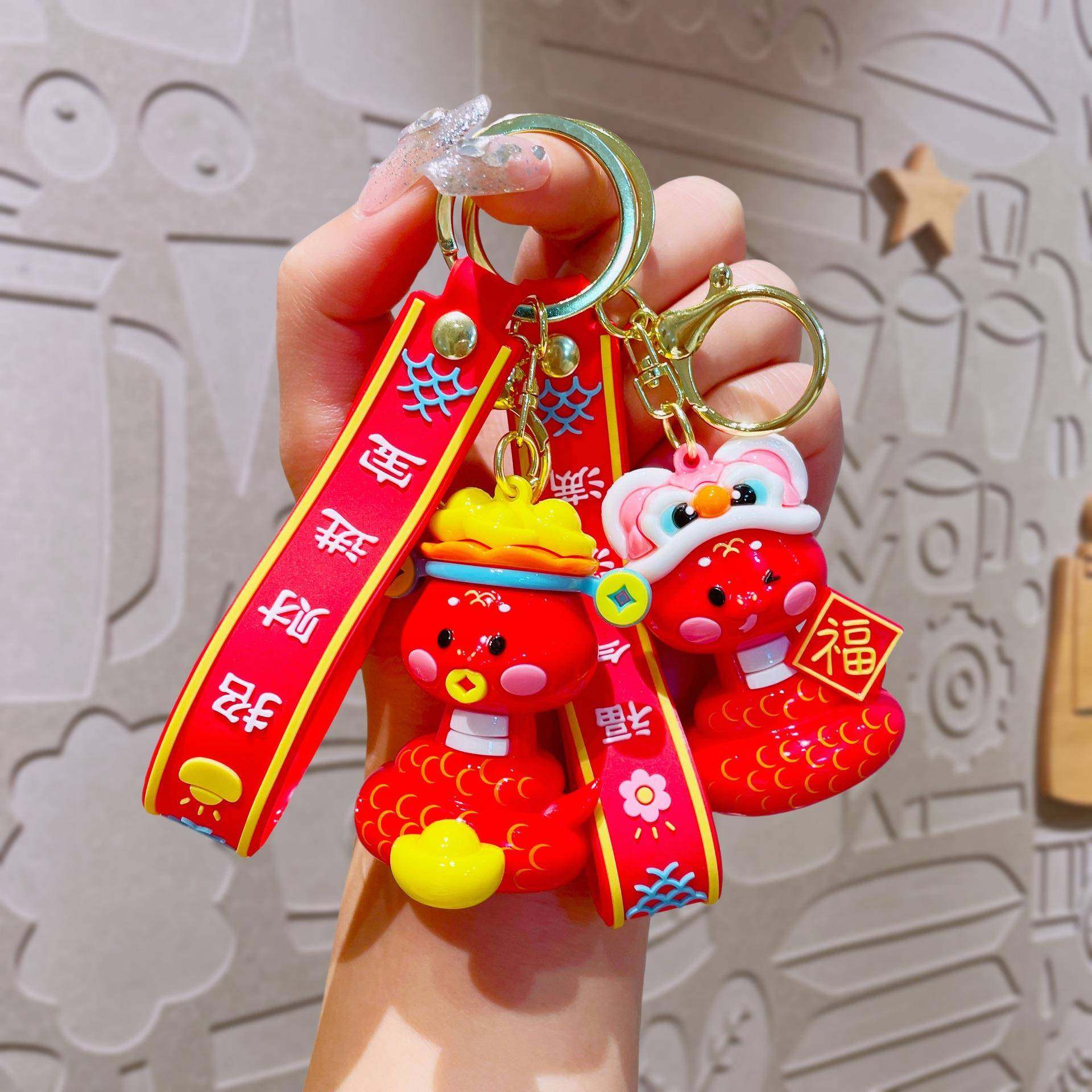 2025年蛇年吉祥物光面生肖小蛇创意钥匙扣春节小礼品书包挂件挂饰