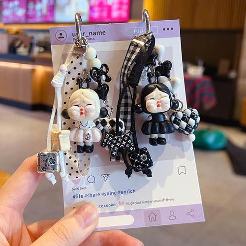 手工diy小哭包串珠小提溜钥匙扣小挂件可爱萌粒改娃包包公仔挂饰