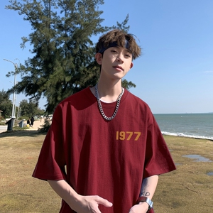 T6533P25  港风T恤2023夏新款男印花T宽松版T恤落肩休闲T 酒红图片